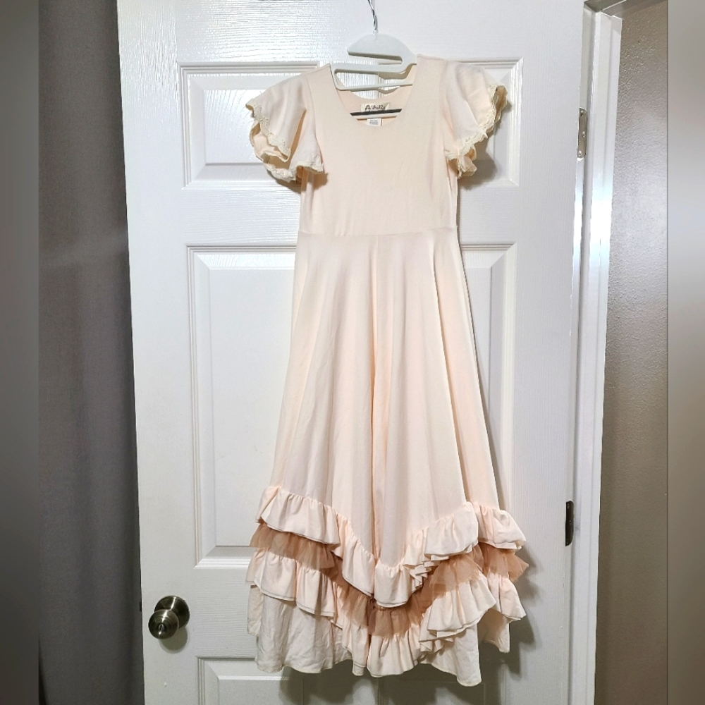 BEAUTIFUL Frilly Frock Dress- GIRLS